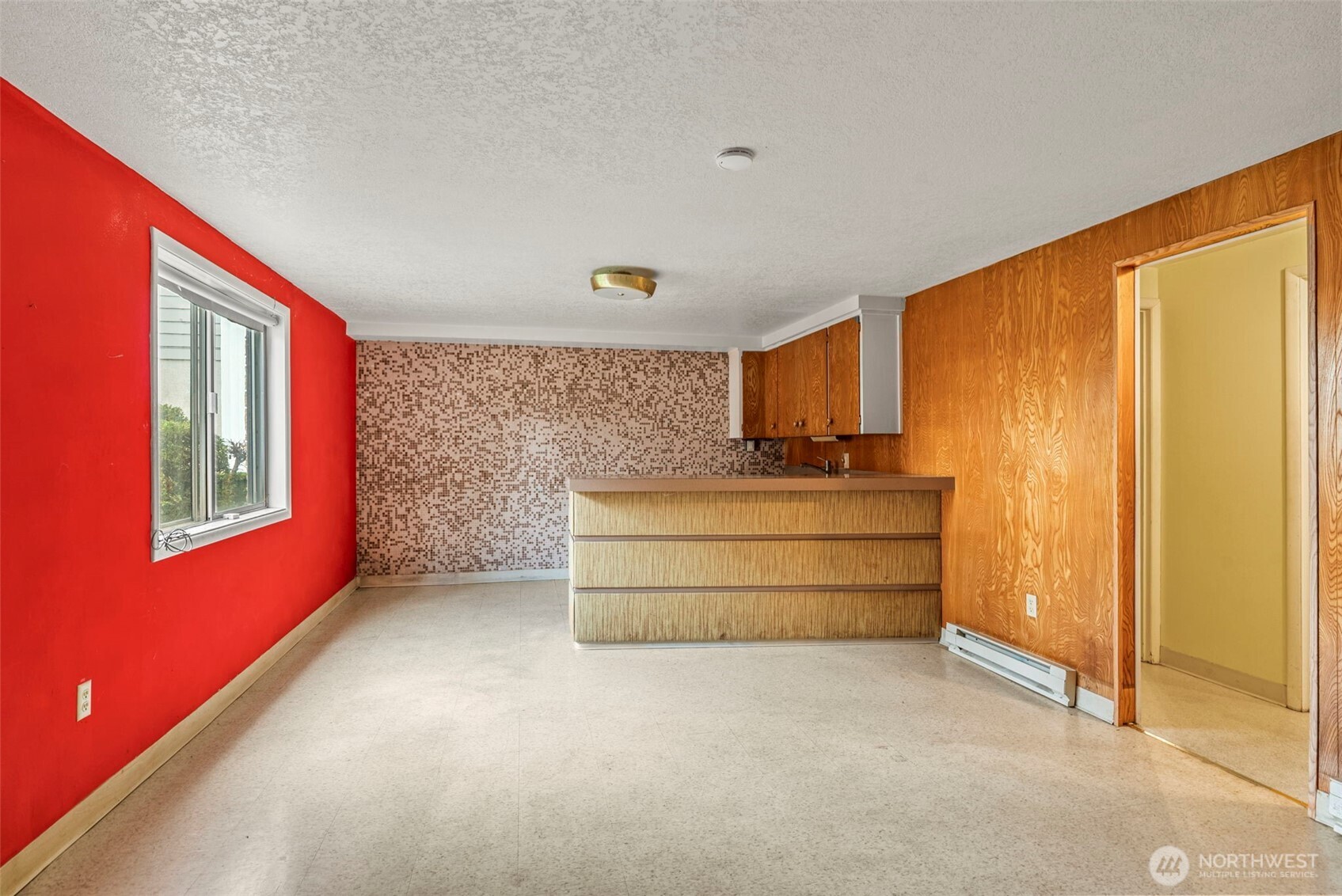 1241 Spruce Street , Longview, WA 98632