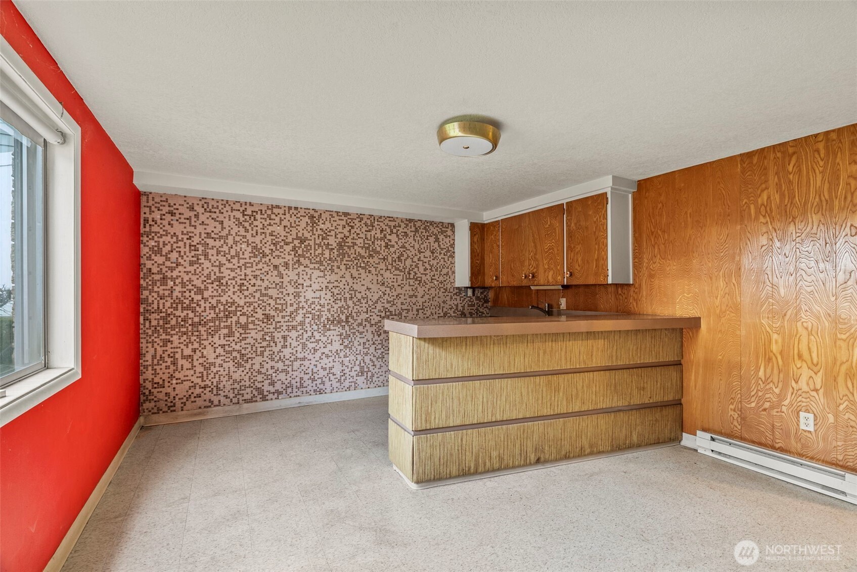 1241 Spruce Street , Longview, WA 98632