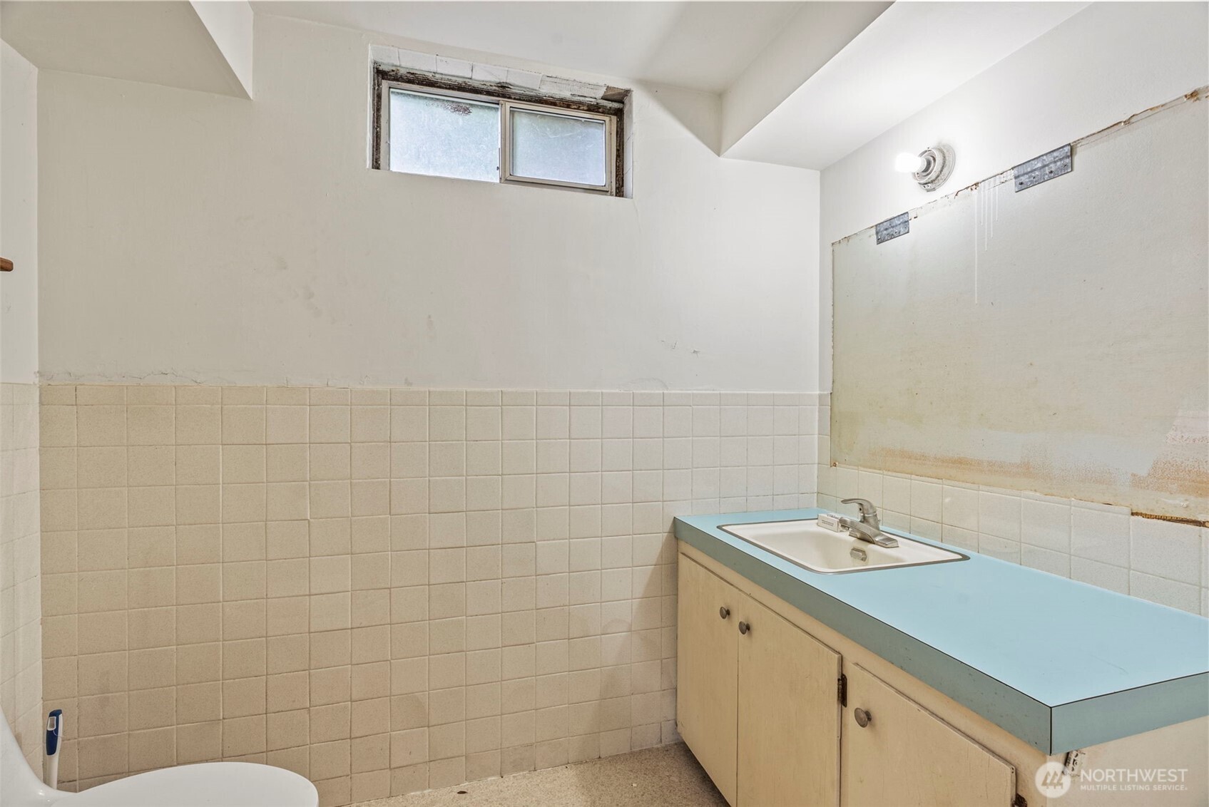 1241 Spruce Street , Longview, WA 98632