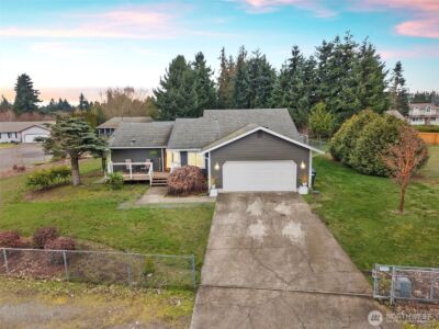 8634 Sweet Clover Drive SE, Yelm, WA 98597 - Photo 2
