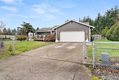 8634 Sweet Clover Drive SE, Yelm, WA 98597 - Photo 32
