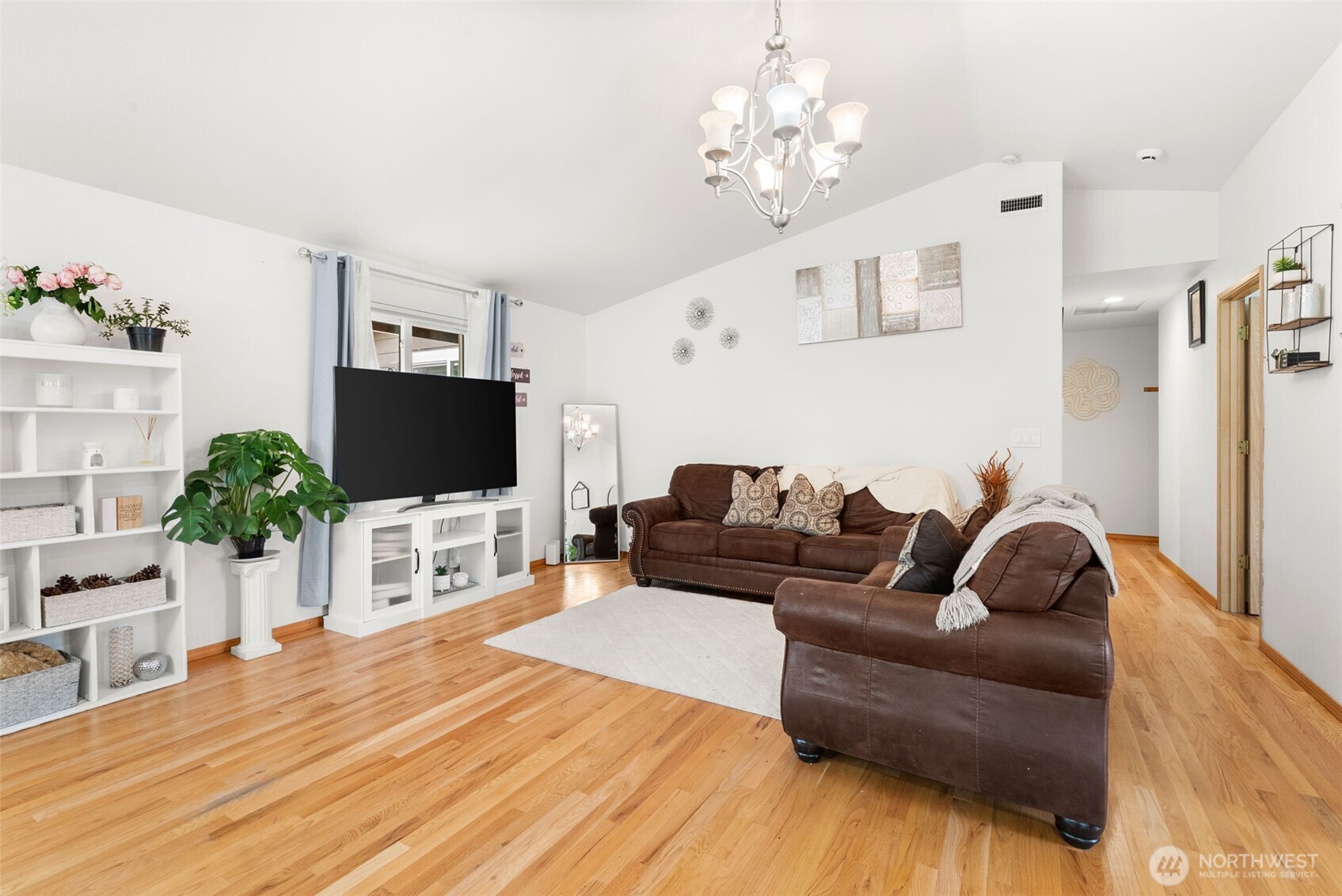 8634 Sweet Clover Drive SE, Yelm, WA 98597