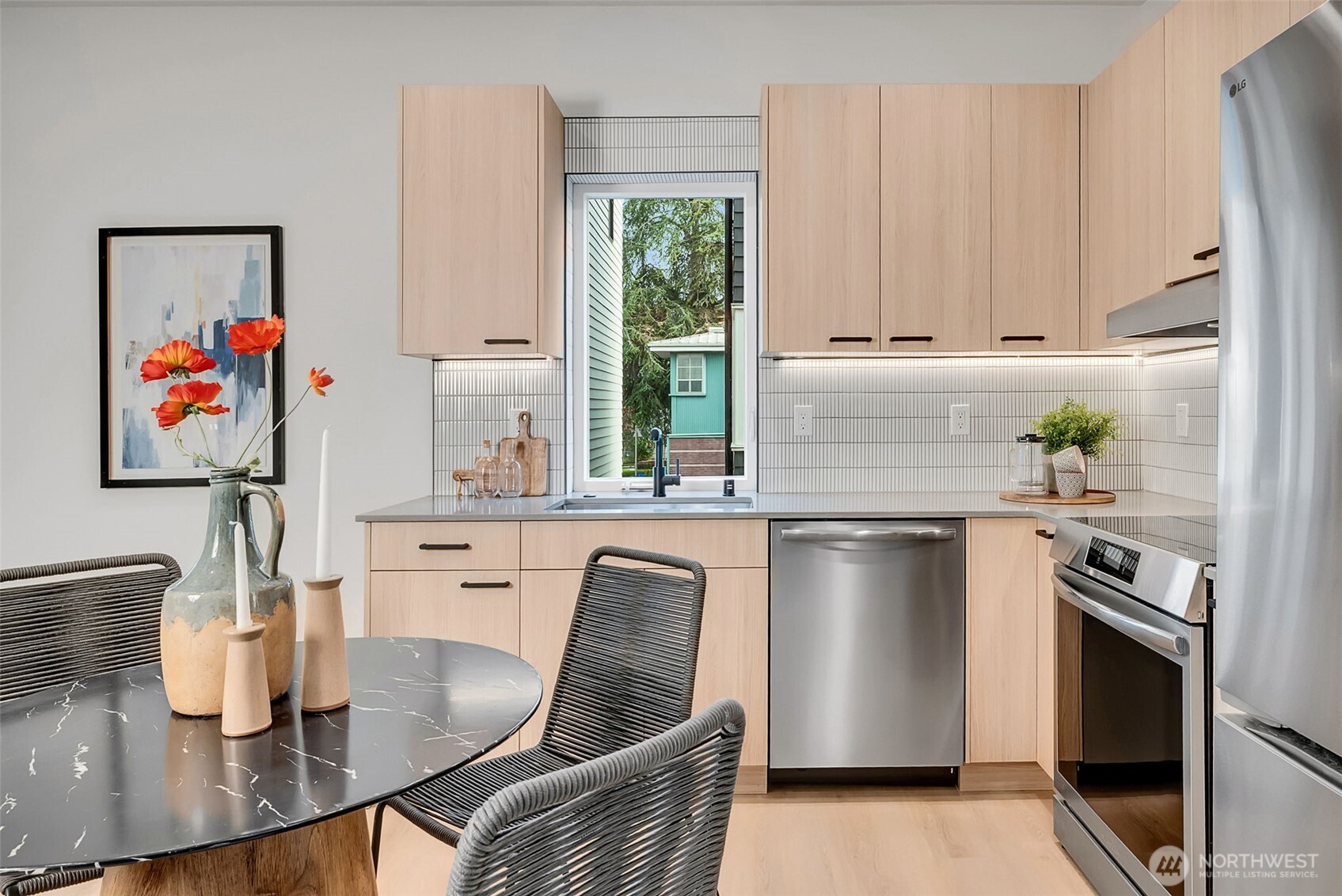 4405 B S Holly Street , Seattle, WA 98118