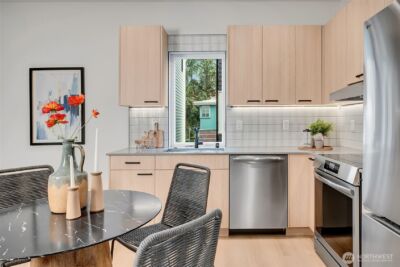 4405 B S Holly Street , Seattle, WA 98118 - Photo 11