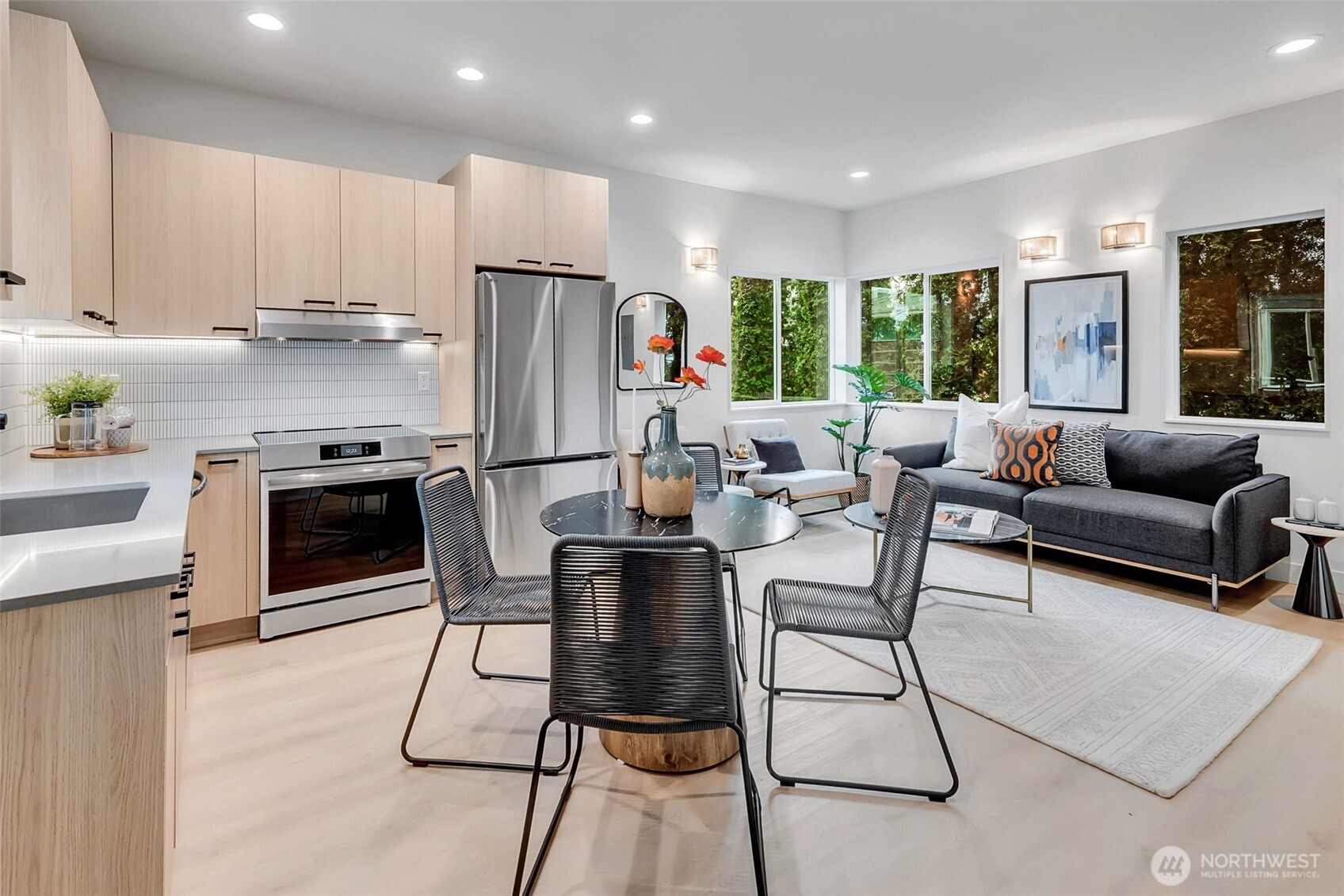 4405 B S Holly Street , Seattle, WA 98118