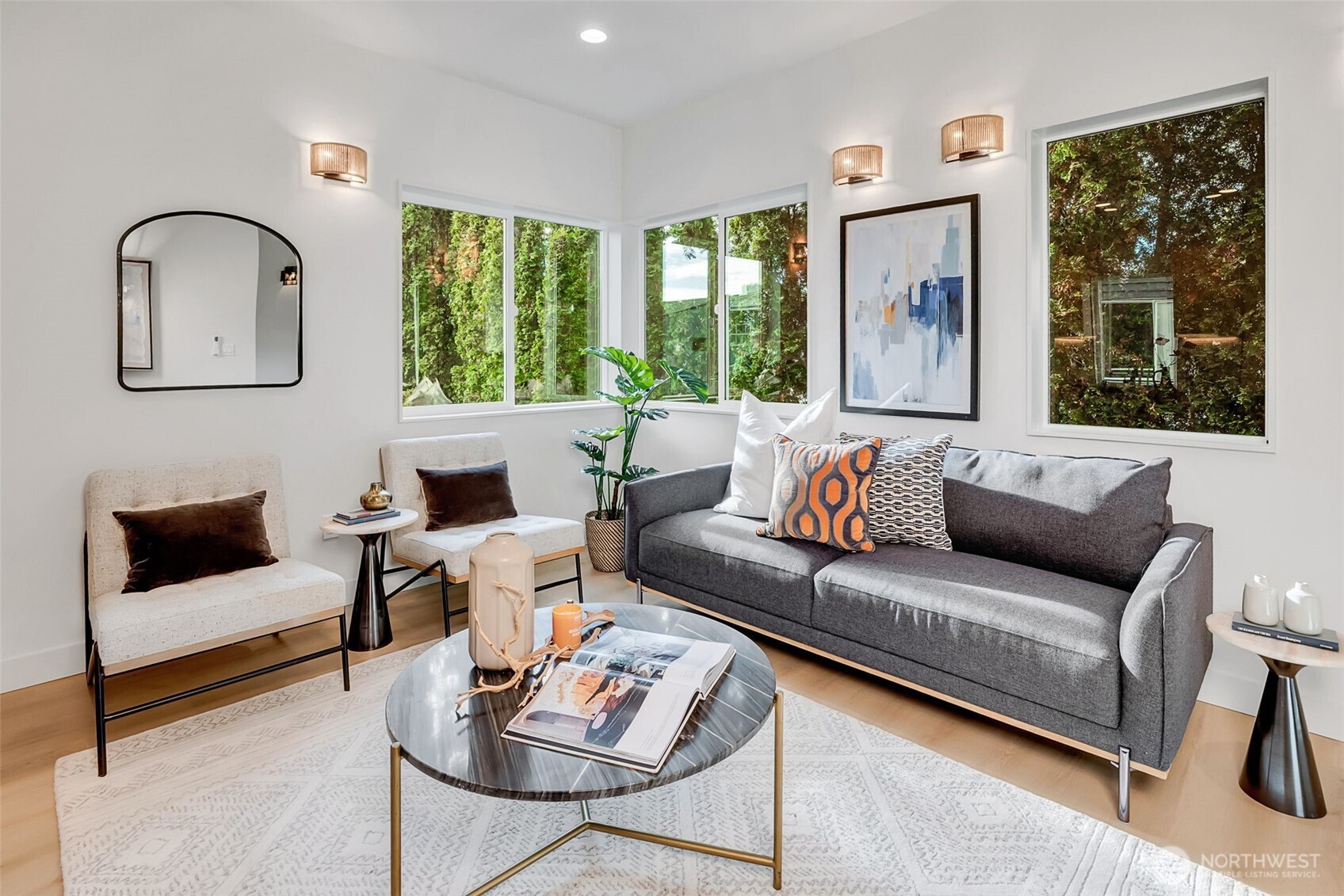 4405 B S Holly Street , Seattle, WA 98118