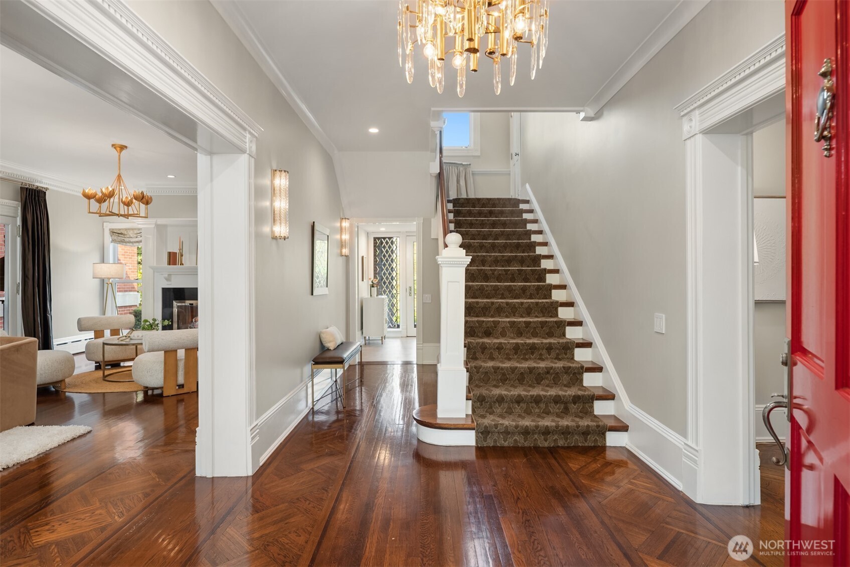 718 E Aloha Street #10, Seattle, WA 98102