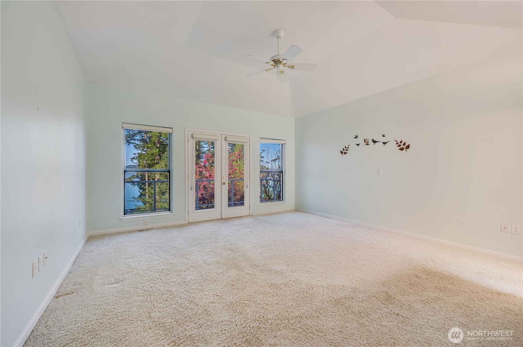 17340 Maple Lane , La Conner, WA 98257