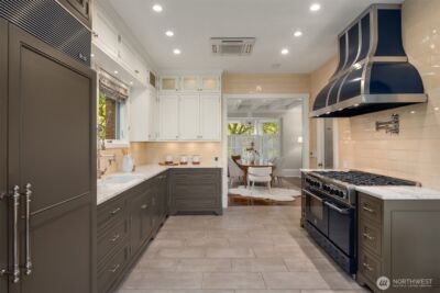 718 E Aloha Street #10, Seattle, WA 98102 - Photo 13