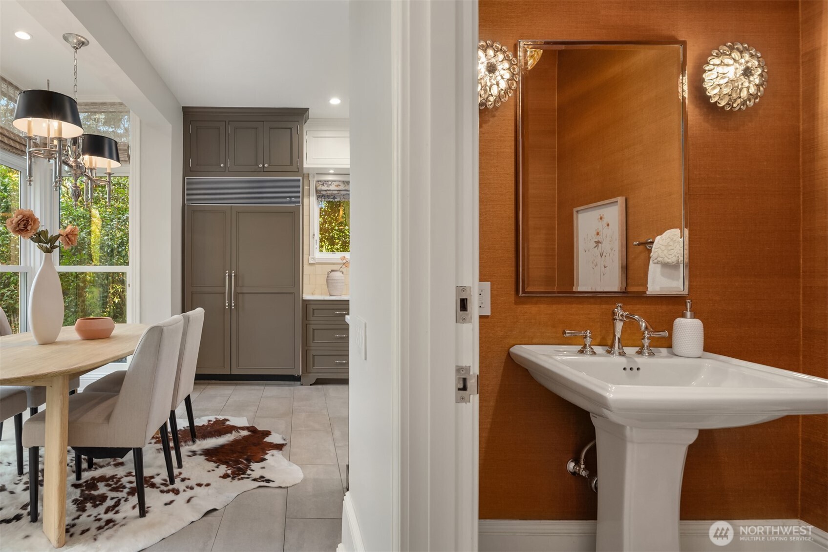 718 E Aloha Street #10, Seattle, WA 98102