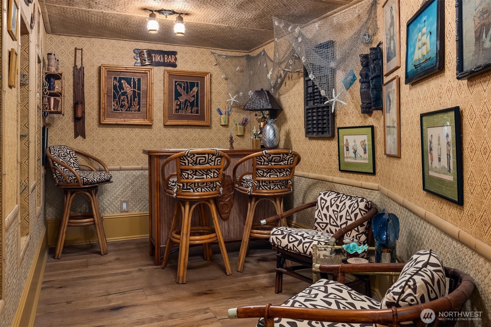 718 E Aloha Street #10, Seattle, WA 98102