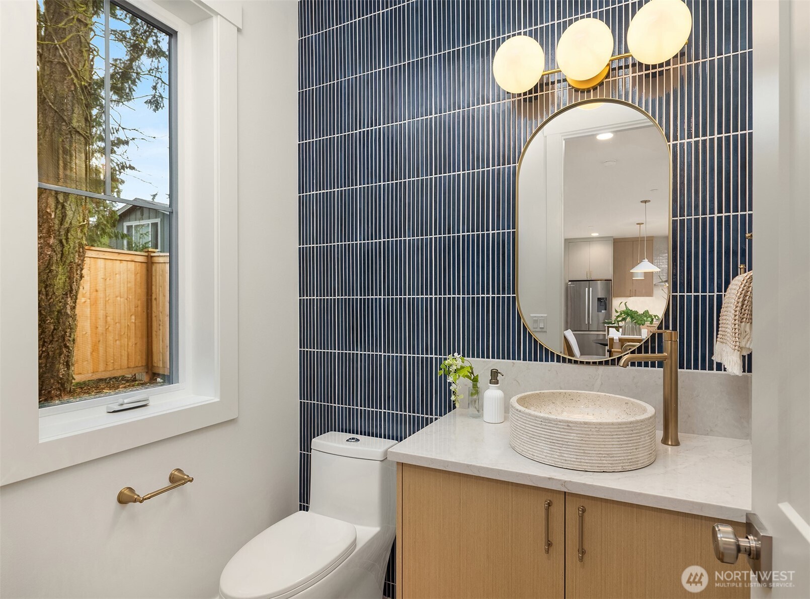 13115 NE 87th Lane , Kirkland, WA 98033