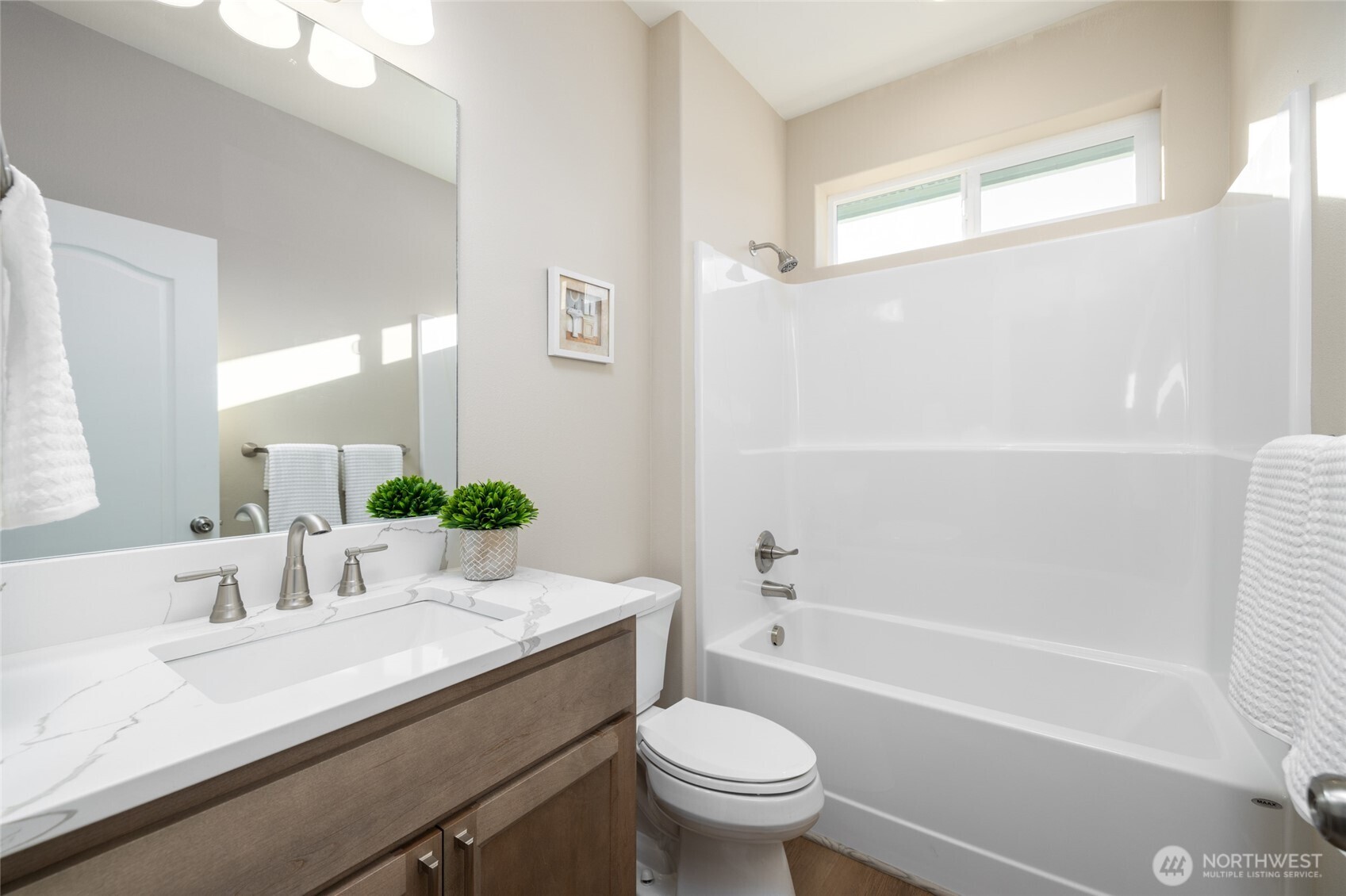 8127 Coyote Springs Lane , Sedro Woolley, WA 98284