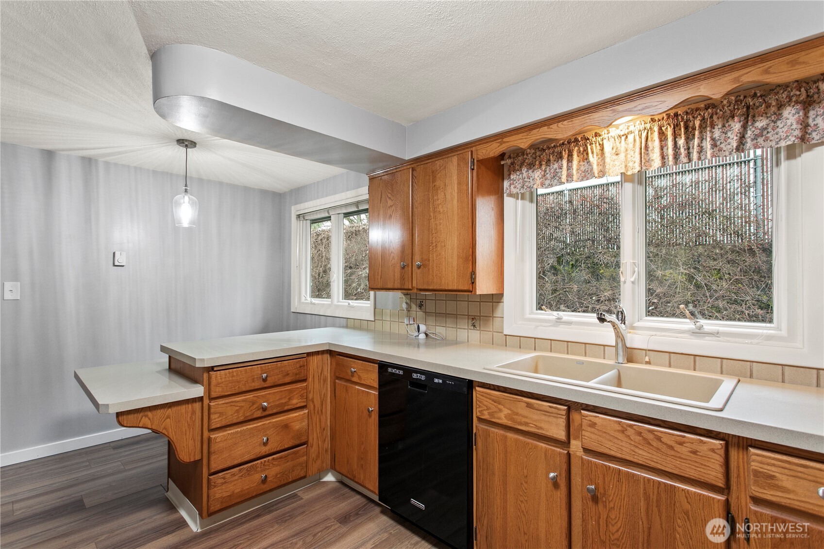 3017 Ammons Drive , Longview, WA 98632