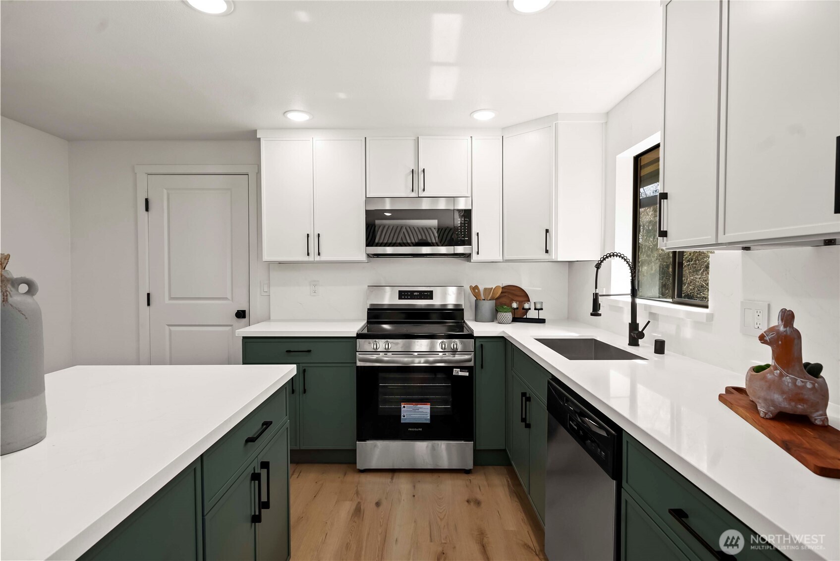 5601 32nd Court SE, Lacey, WA 98503