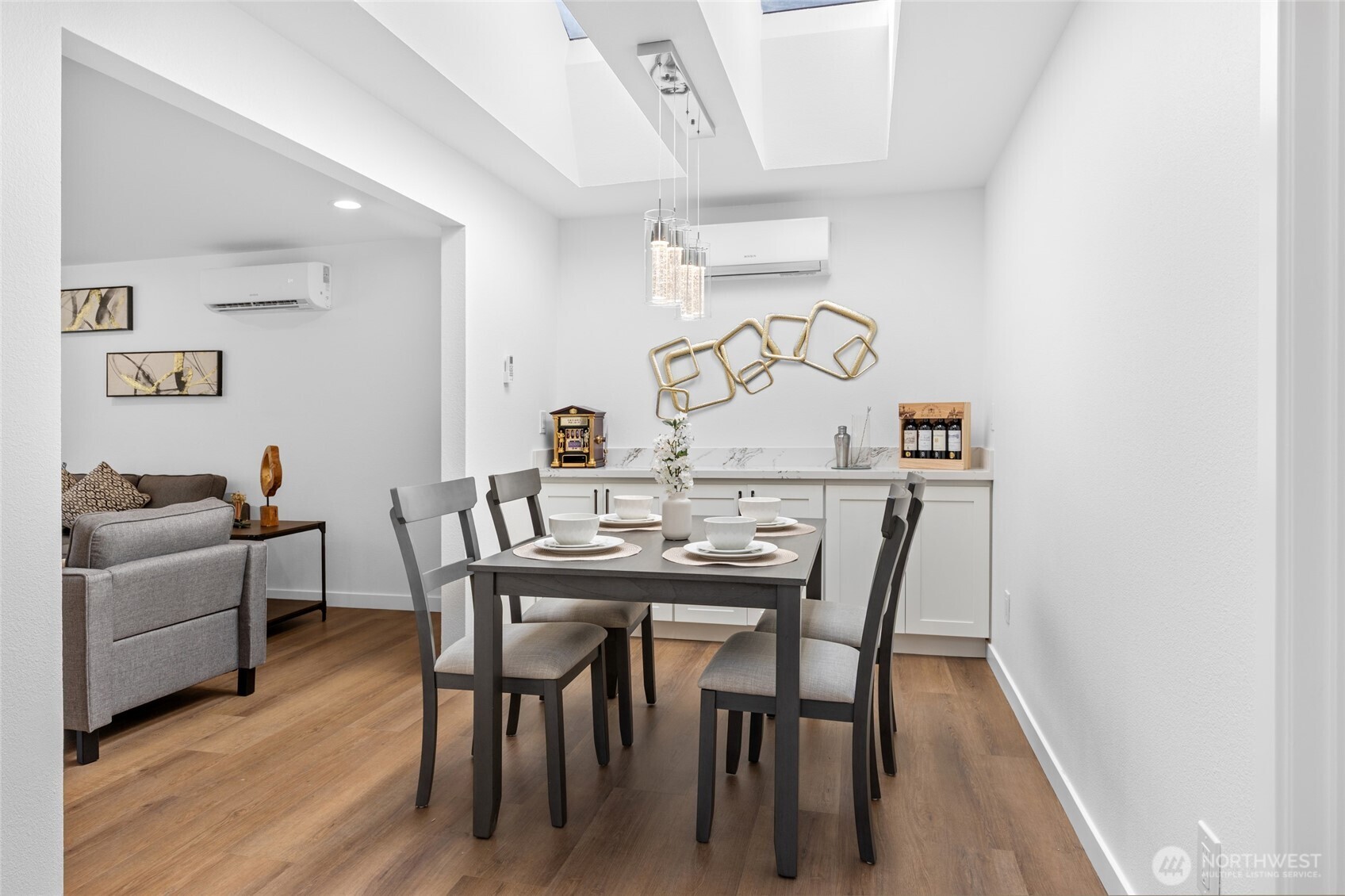 7831 202nd Place SW, Edmonds, WA 98026