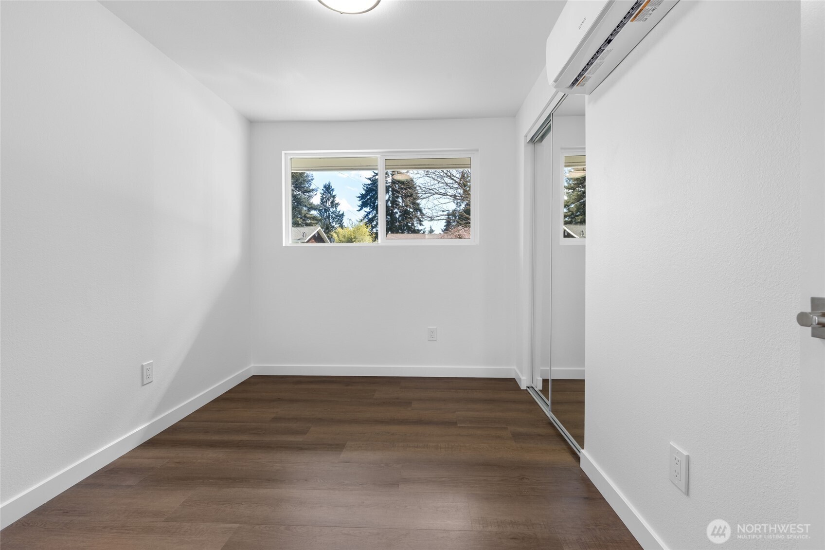 7831 202nd Place SW, Edmonds, WA 98026