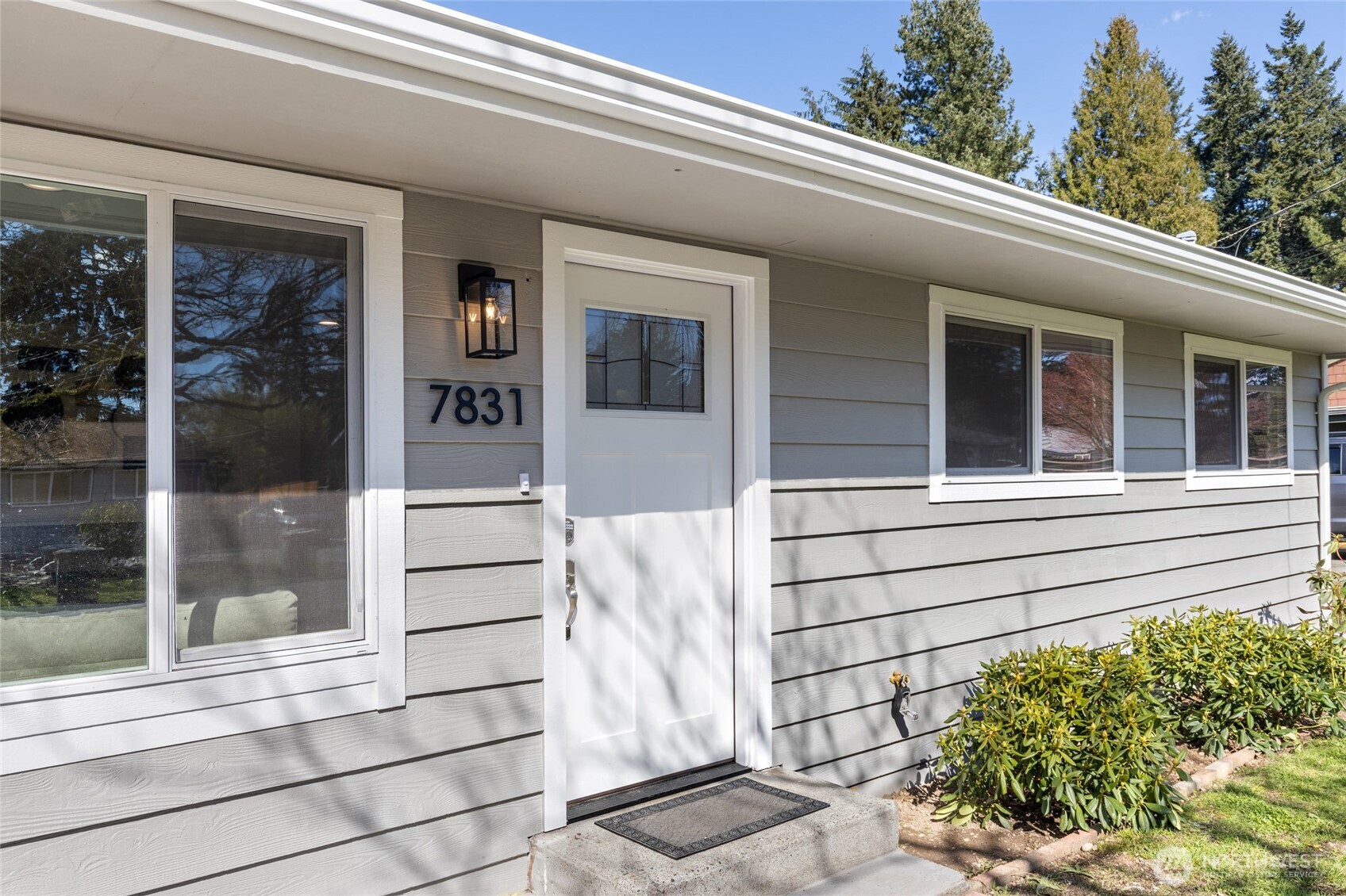 7831 202nd Place SW, Edmonds, WA 98026