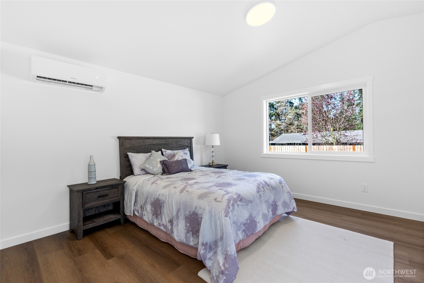 7831 202nd Place SW, Edmonds, WA 98026