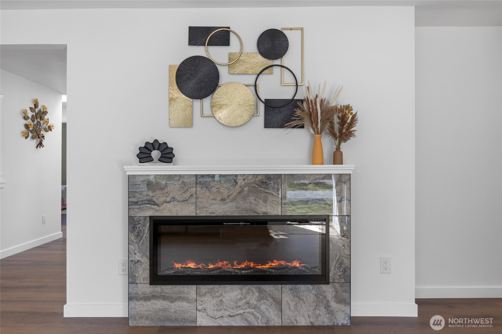 7831 202nd Place SW, Edmonds, WA 98026