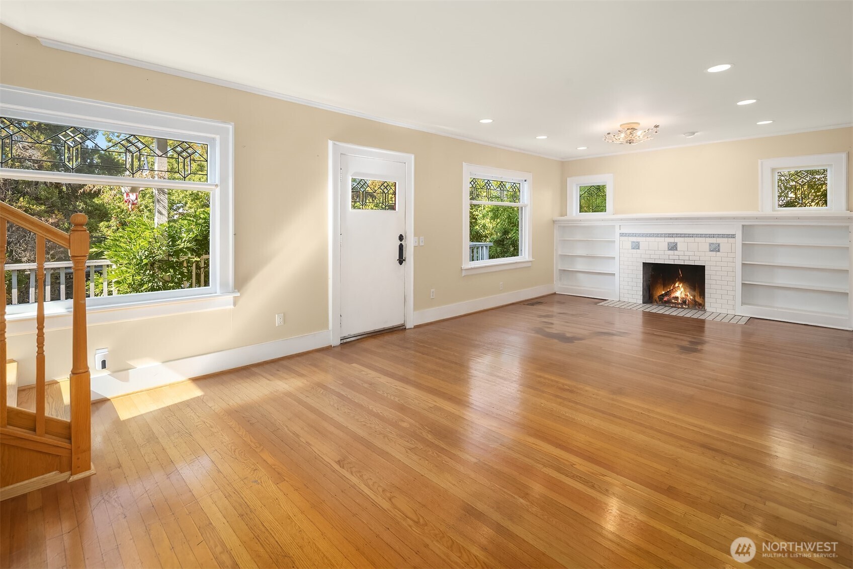 2616 Franklin Avenue E, Seattle, WA 98102-3219