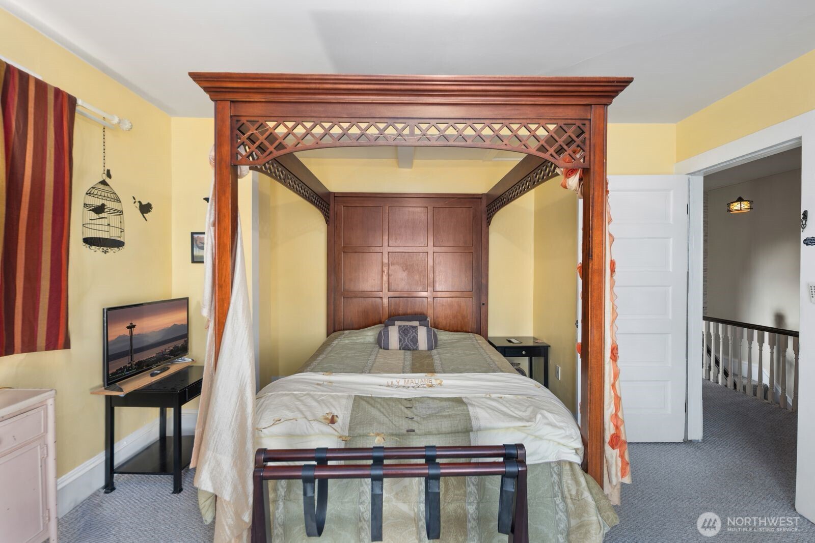 943 23rd Avenue , Seattle, WA 98122