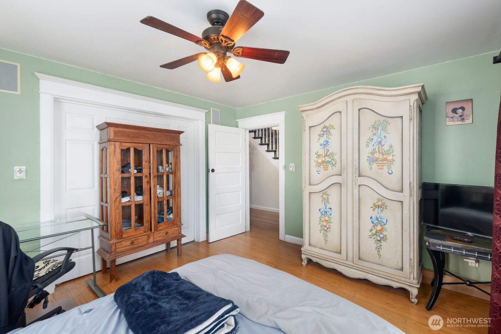 943 23rd Avenue , Seattle, WA 98122