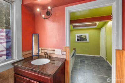 943 23rd Avenue , Seattle, WA 98122 - Photo 24