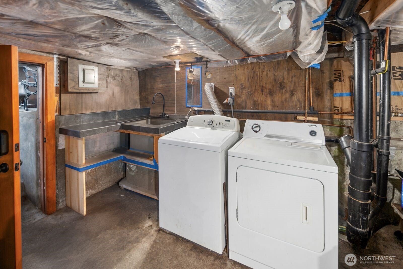 943 23rd Avenue , Seattle, WA 98122