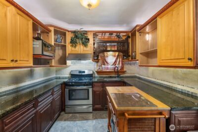 943 23rd Avenue , Seattle, WA 98122 - Photo 8