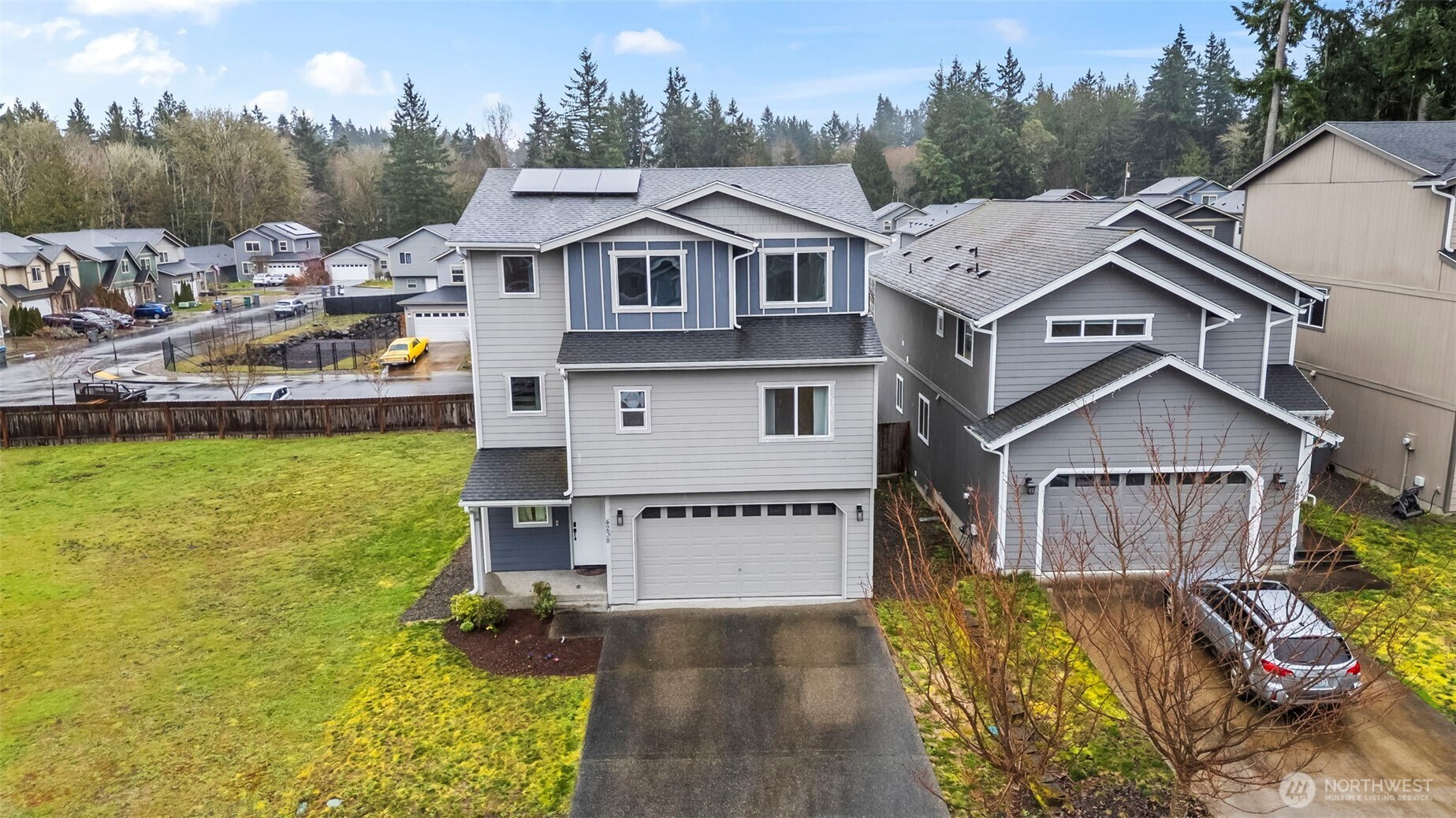 4238 SE Horsehead Way , Port Orchard, WA 98366