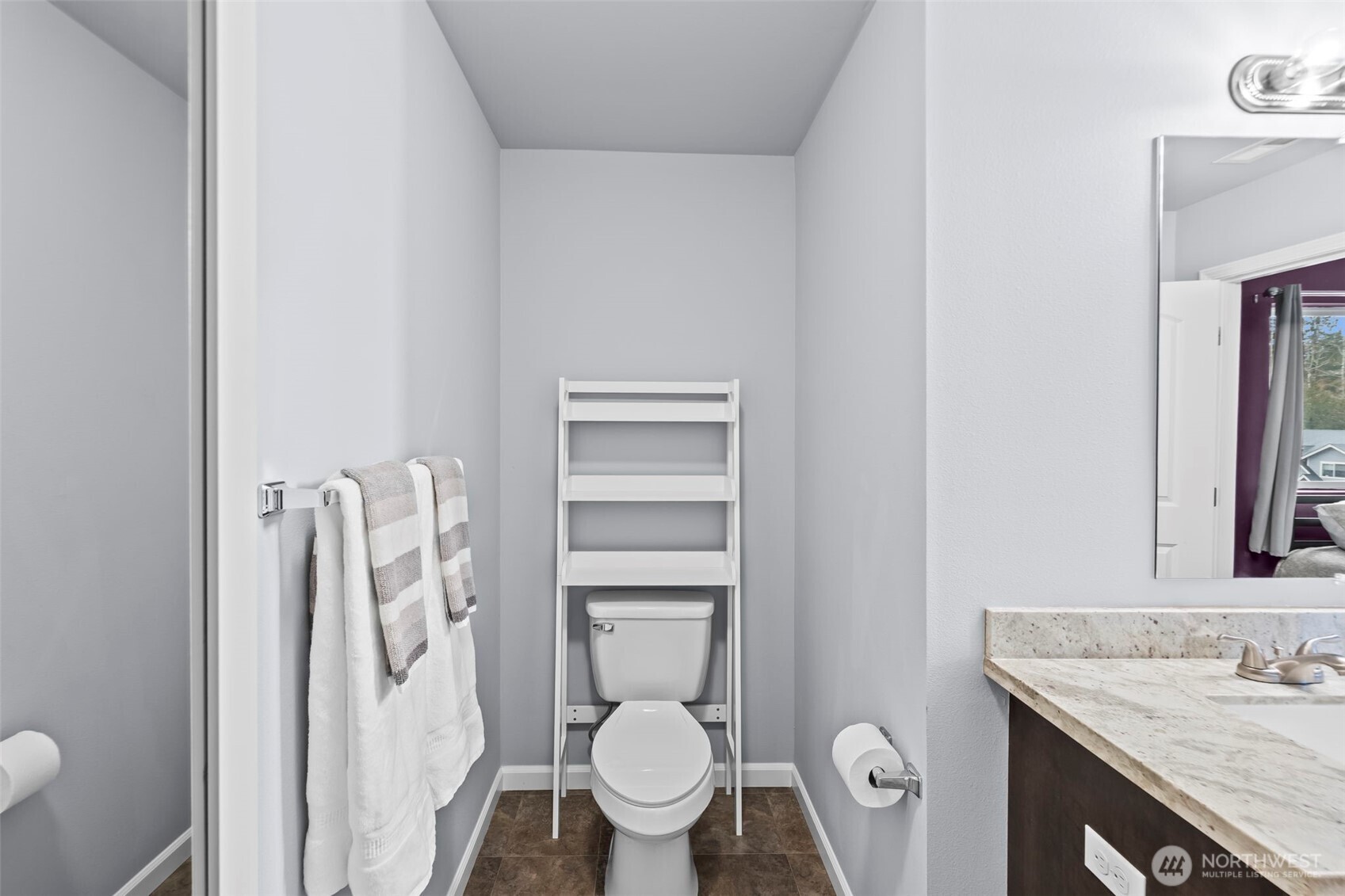 4238 SE Horsehead Way , Port Orchard, WA 98366