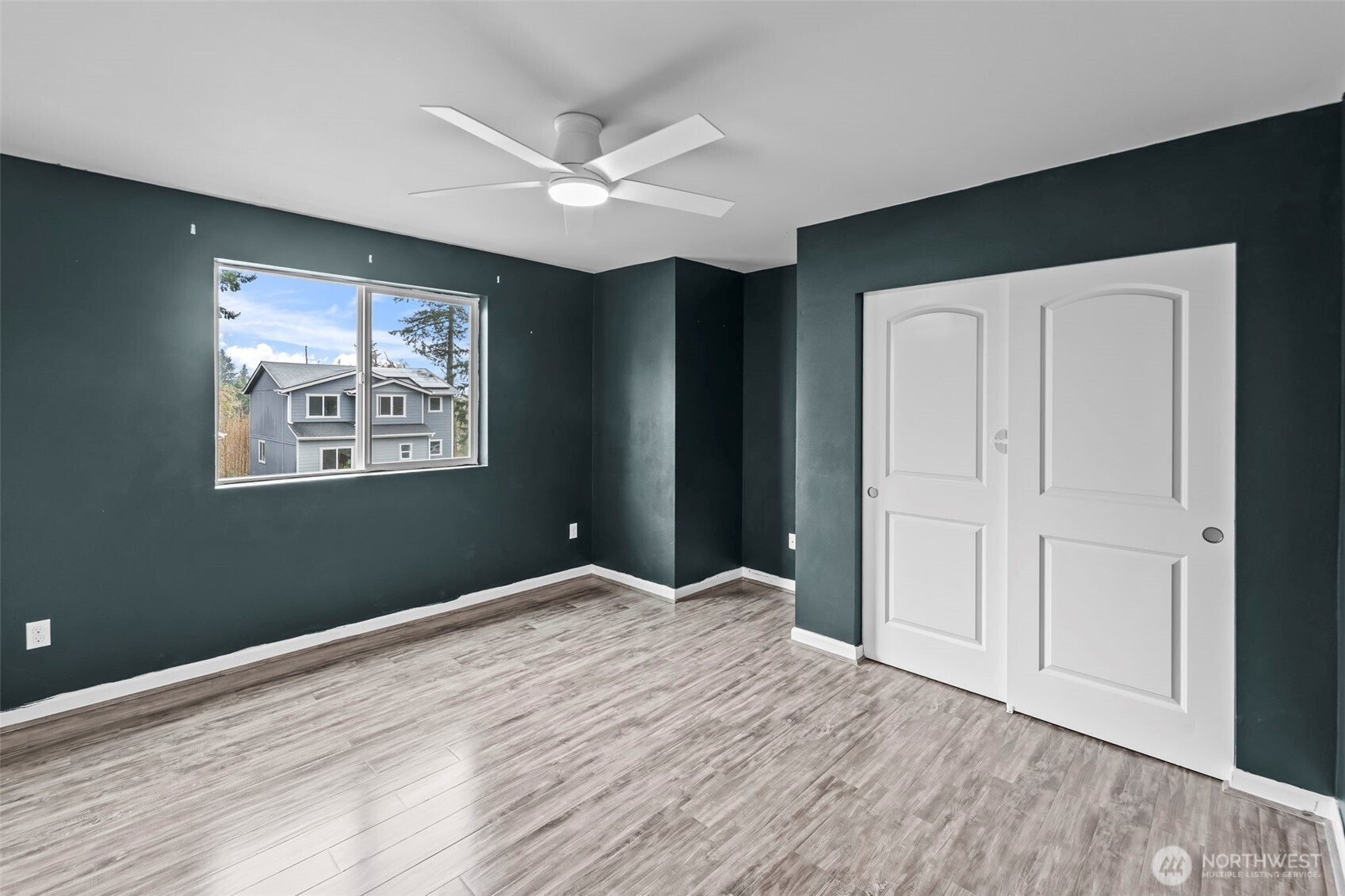 4238 SE Horsehead Way , Port Orchard, WA 98366