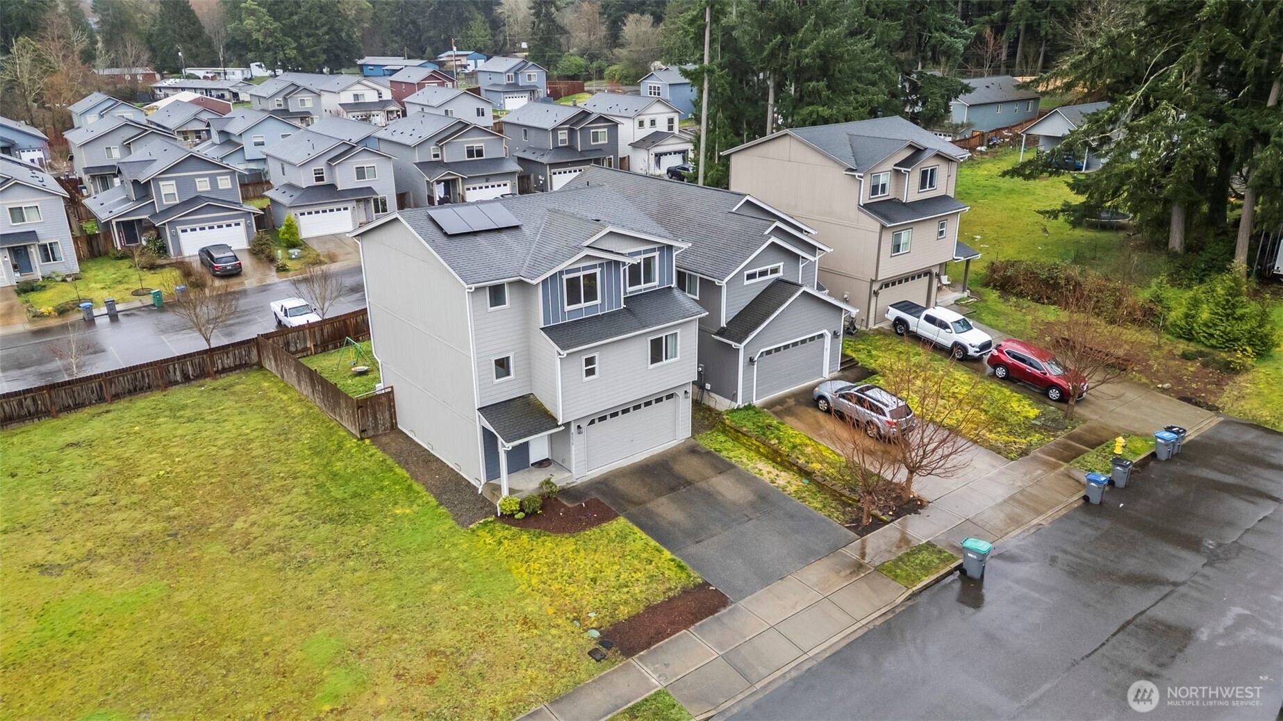 4238 SE Horsehead Way , Port Orchard, WA 98366