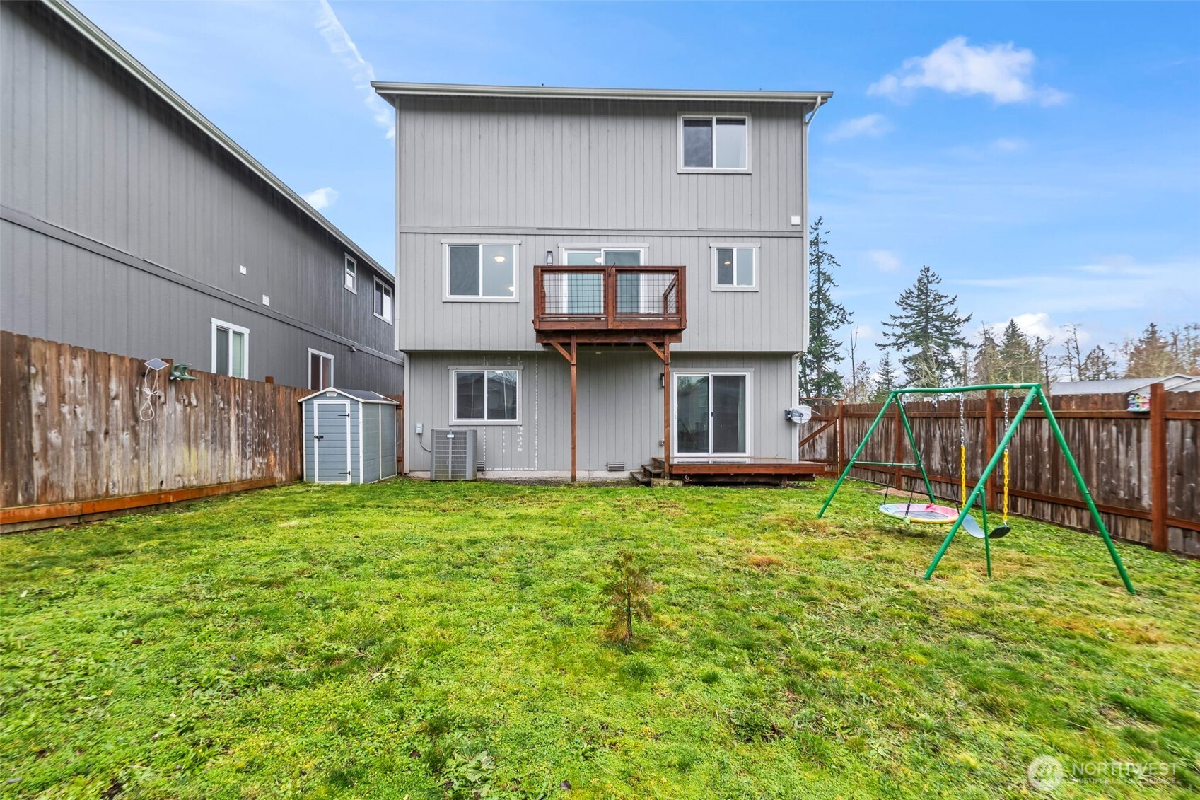4238 SE Horsehead Way , Port Orchard, WA 98366