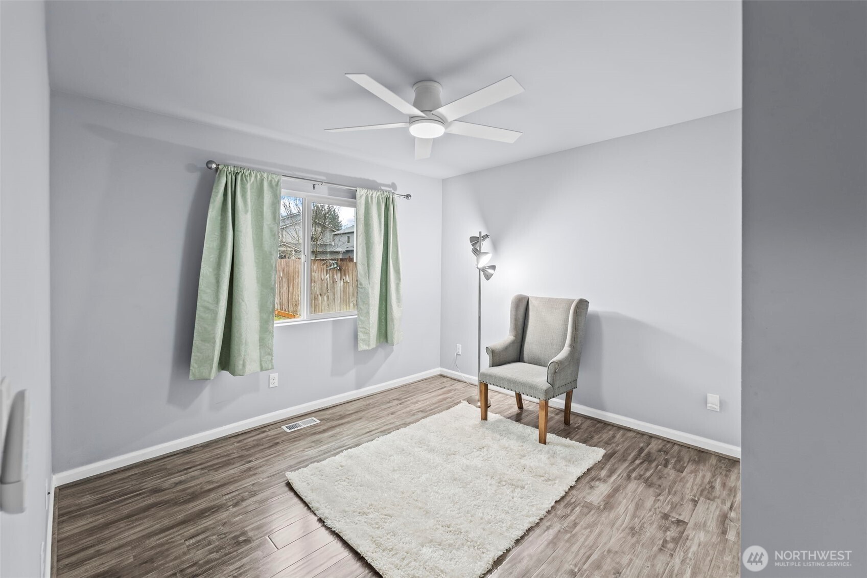 4238 SE Horsehead Way , Port Orchard, WA 98366