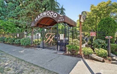 1311 12th Avenue S #E303, Seattle, WA 98144