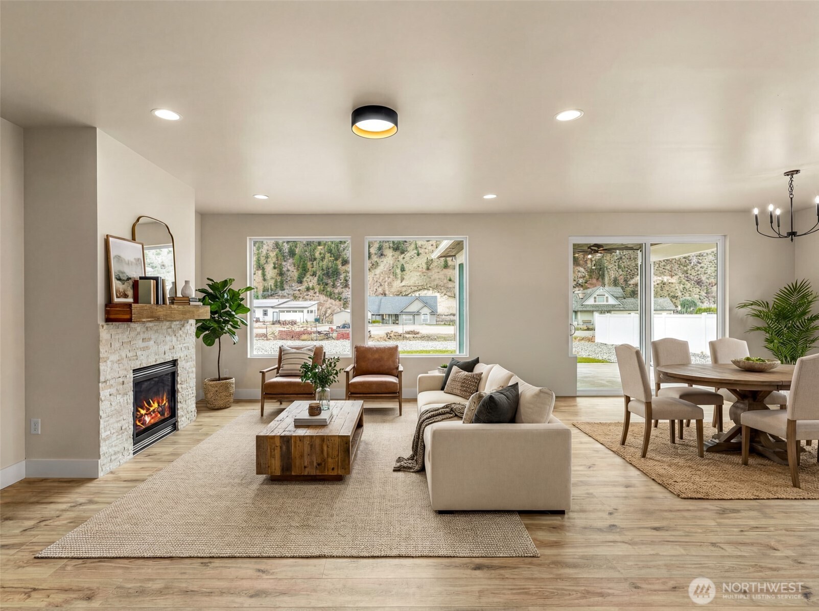 3878 Stayman Flats Road , Chelan, WA 98816