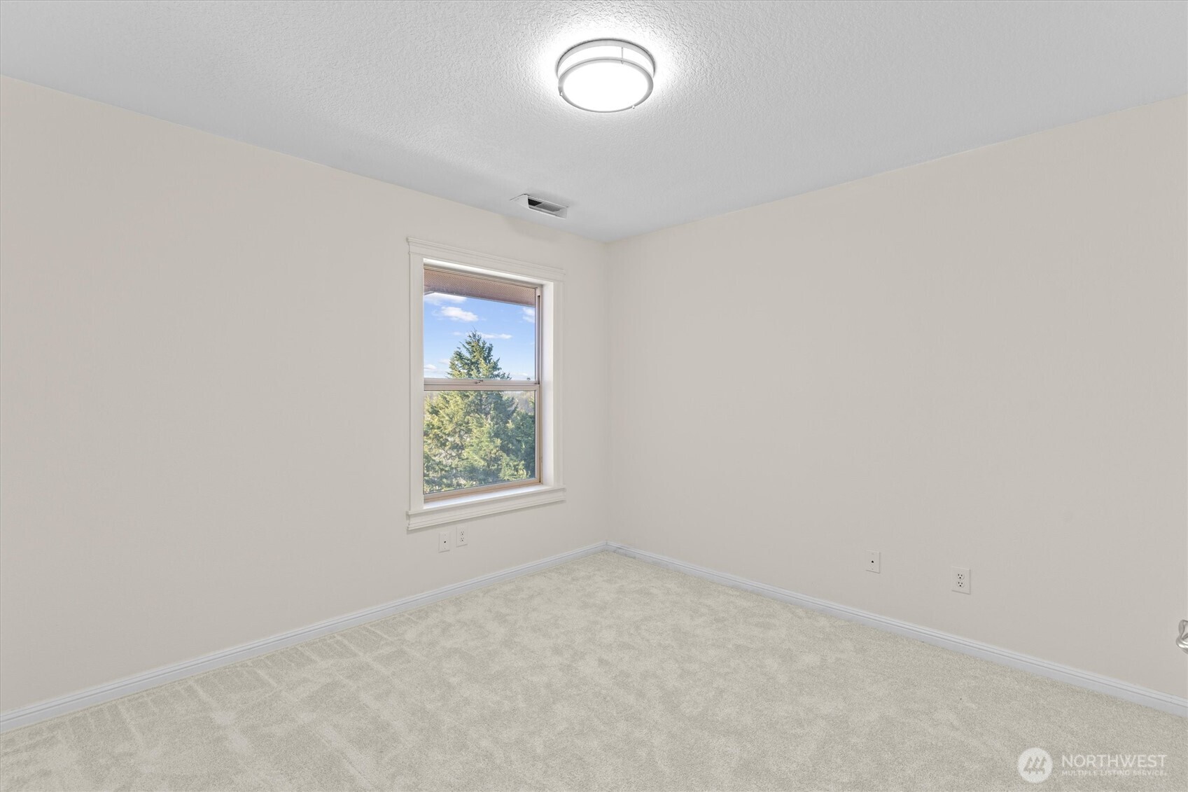 1727 NW Ogden Street , Camas, WA 98607