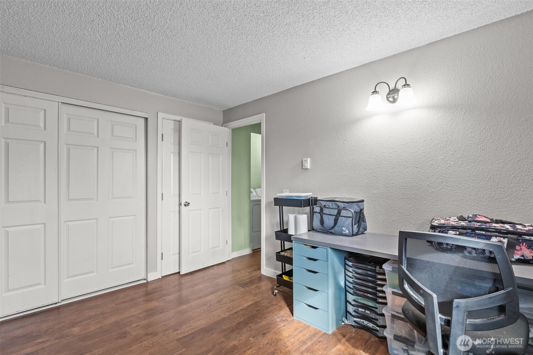 1711 4th Avenue NW, Puyallup, WA 98371