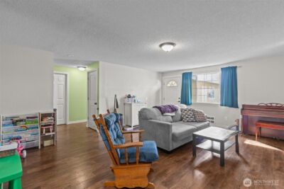 1711 4th Avenue NW, Puyallup, WA 98371 - Photo 6