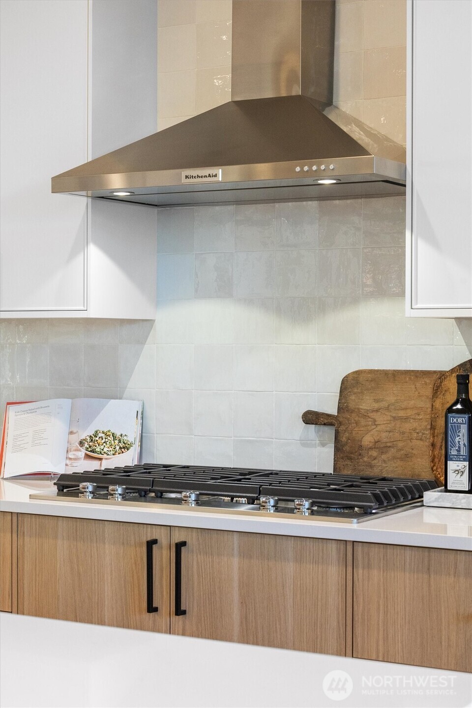 15 213th Place SW, Bothell, WA 98021