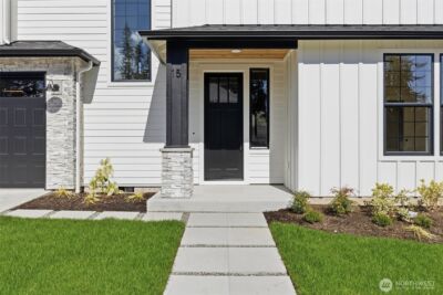 15 213th Place SW, Bothell, WA 98021 - Photo 2
