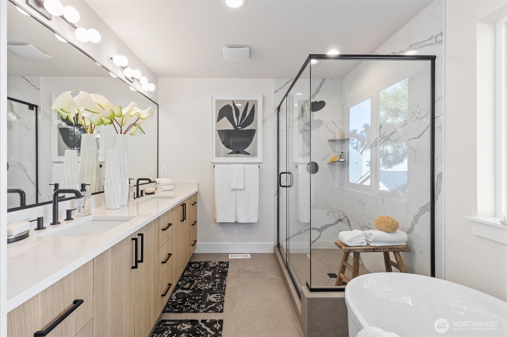 15 213th Place SW, Bothell, WA 98021