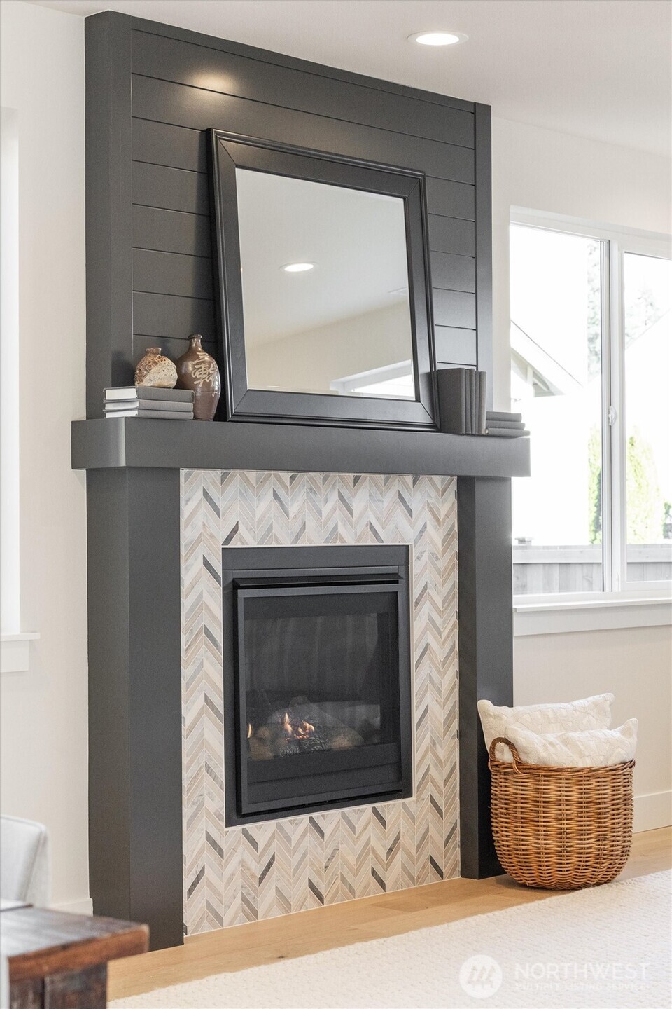 15 213th Place SW, Bothell, WA 98021