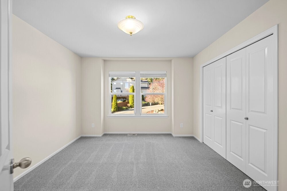 19811 13th Place W, Lynnwood, WA 98036