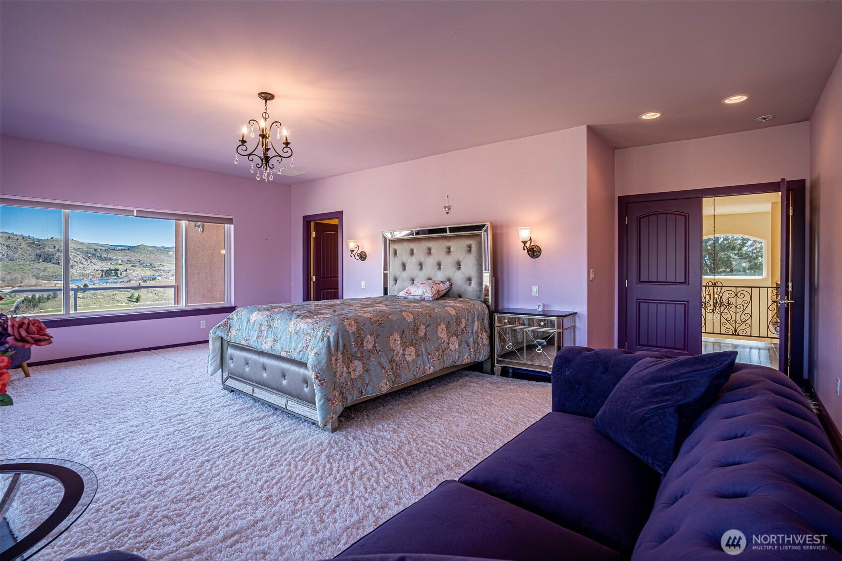 555 Loop Avenue , Manson, WA 98831