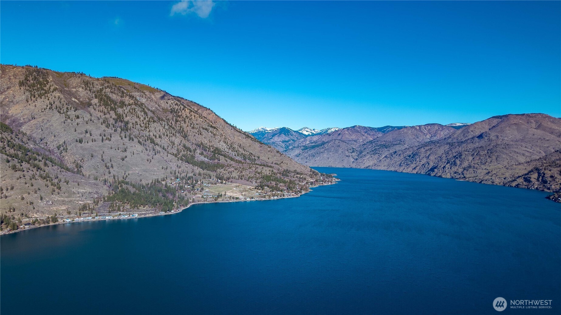 555 Loop Avenue , Manson, WA 98831