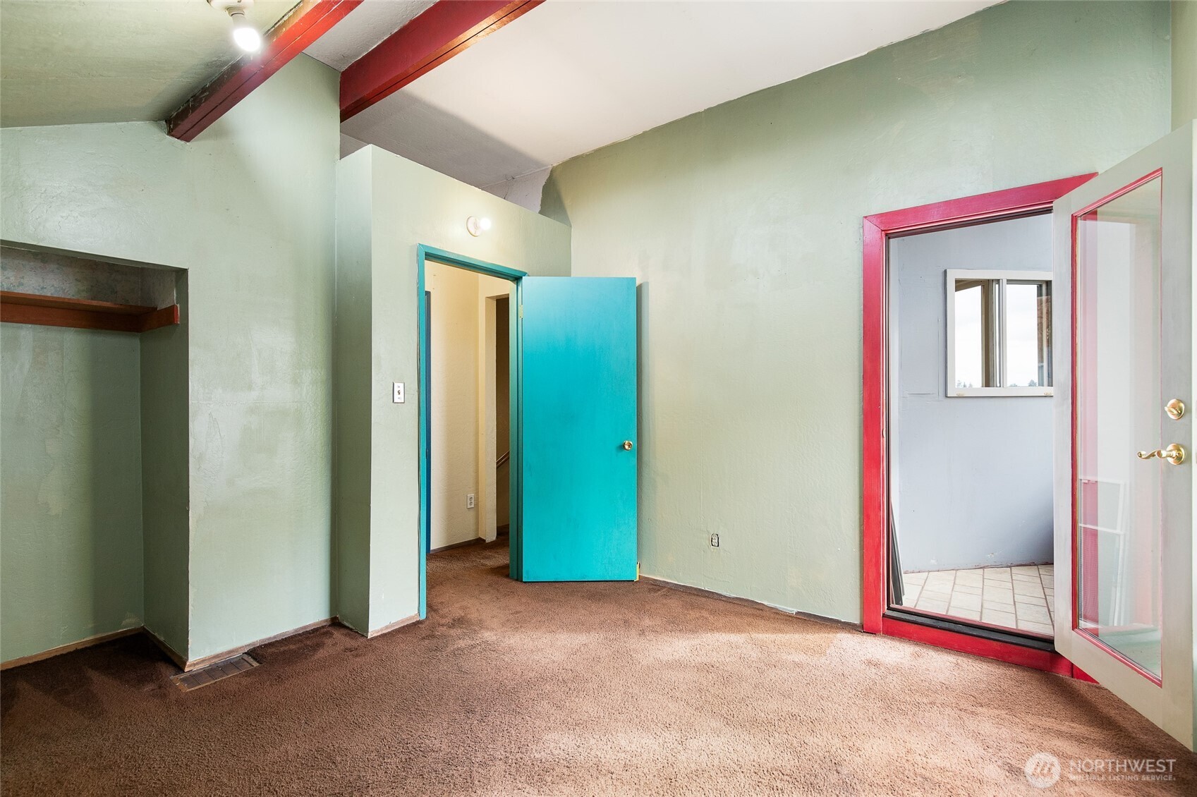 5046 35th Avenue NE, Seattle, WA 98105