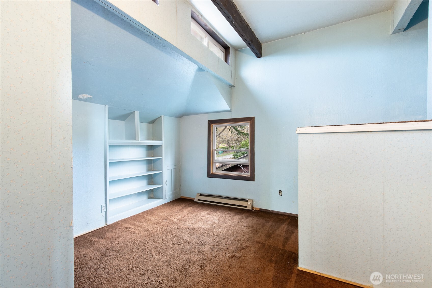 5046 35th Avenue NE, Seattle, WA 98105